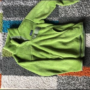 green Patagonia pullover